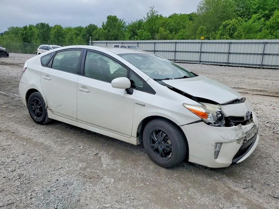 2014 TOYOTA PRIUS TWO  