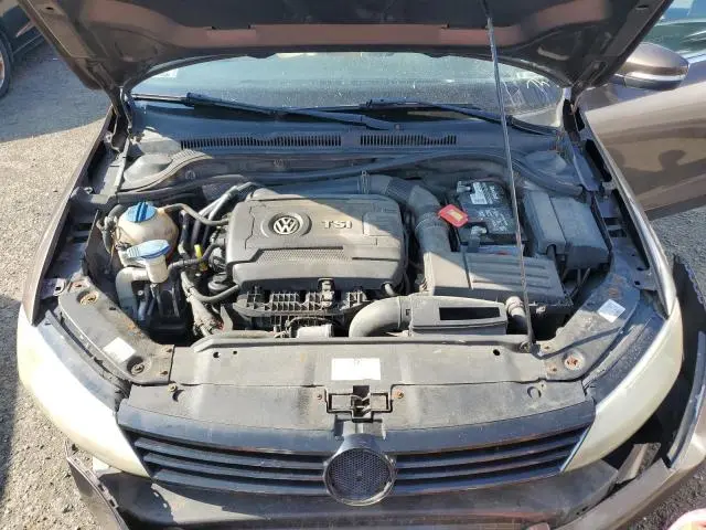 2014 VOLKSWAGEN JETTA SE  