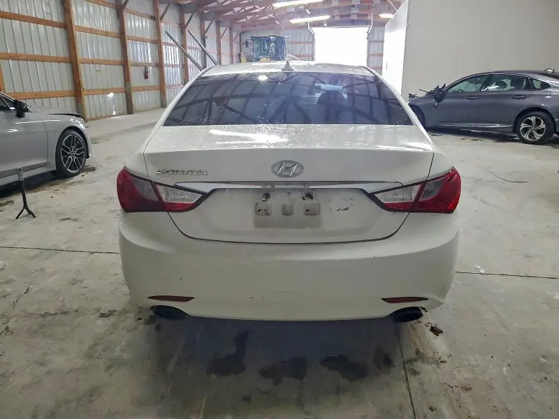 2012 HYUNDAI SONATA SE  