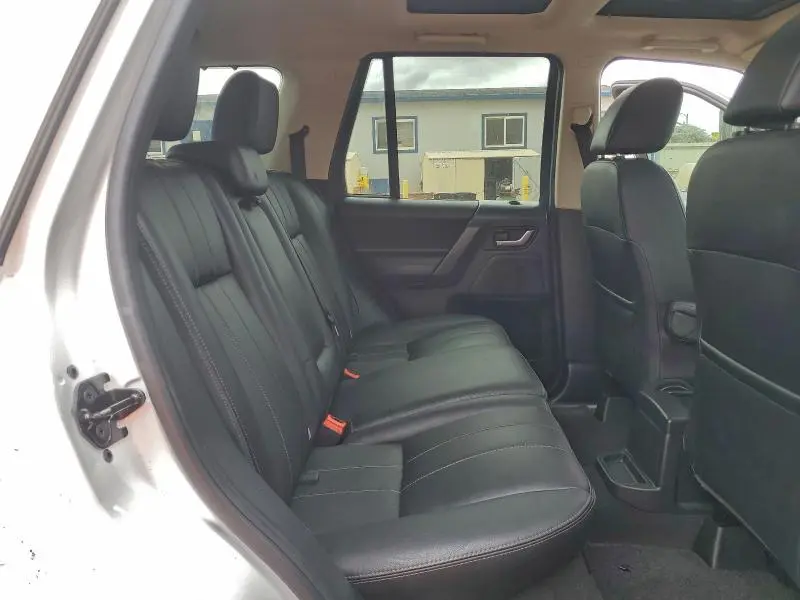 2013 LAND ROVER LR2 HSE  