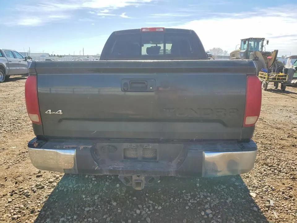 2014 TOYOTA TUNDRA SR5  