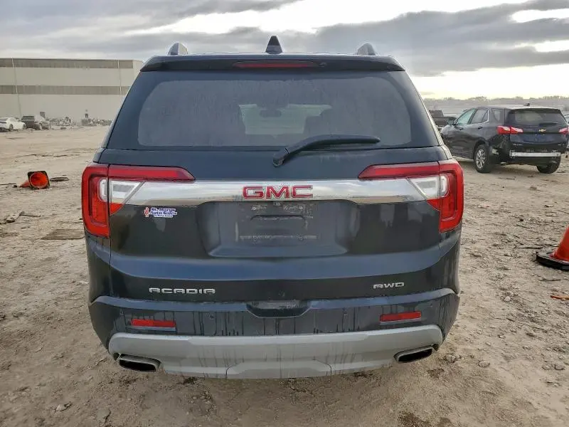 2020 GMC ACADIA SLT  