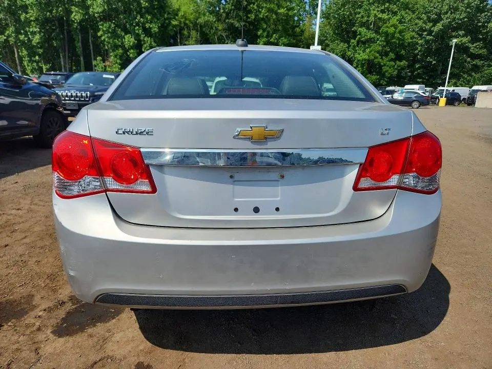 2015 CHEVROLET CRUZE LT  