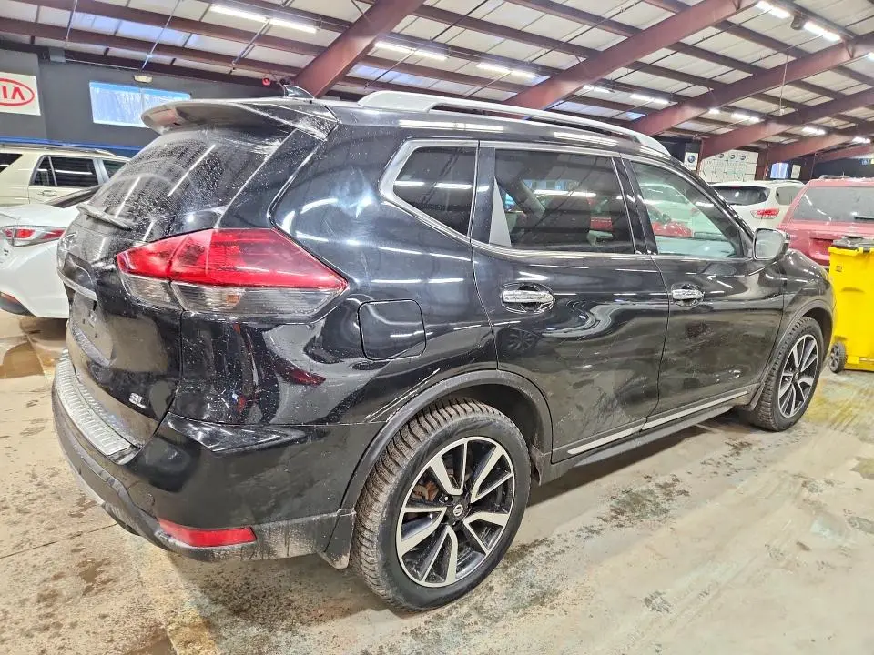 2020 NISSAN ROGUE SL  