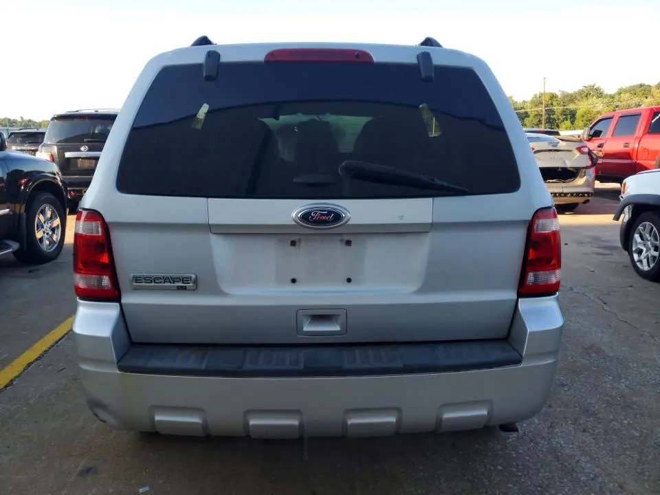 2012 FORD ESCAPE XLT  