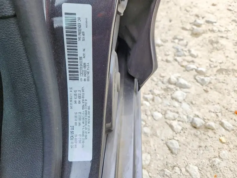 2016 CHRYSLER 200 LX  