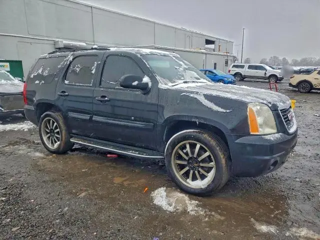 2012 CADILLAC ESCALADE LUXURY  