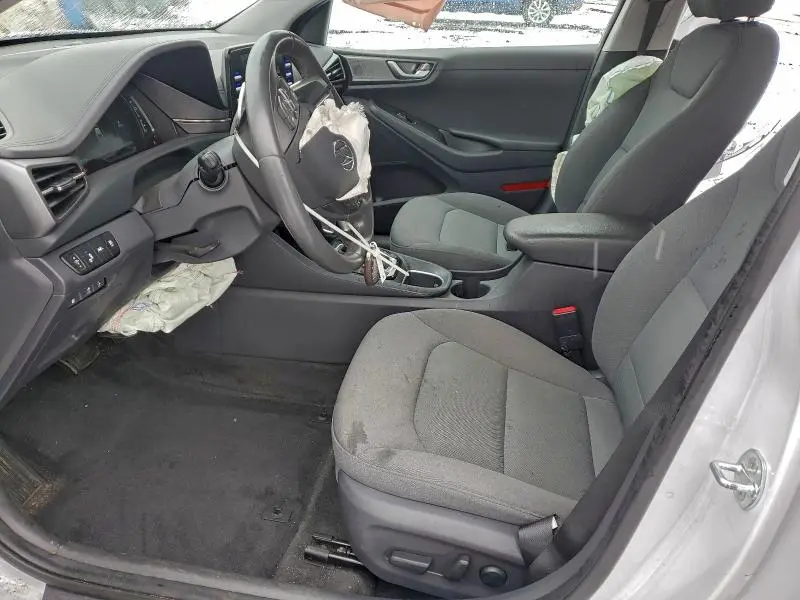 2021 HYUNDAI IONIQ SEL  