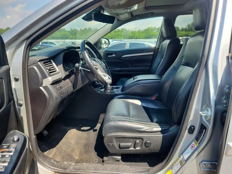 2018 TOYOTA HIGHLANDER XLE  