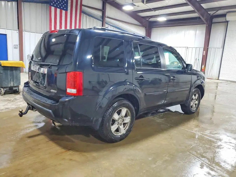 2011 HONDA PILOT EXL  