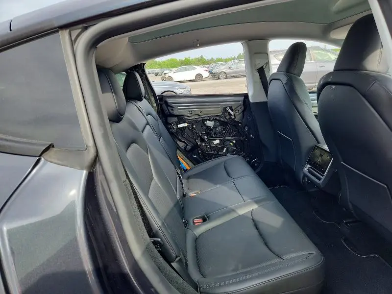 2026 TESLA MODEL Y   