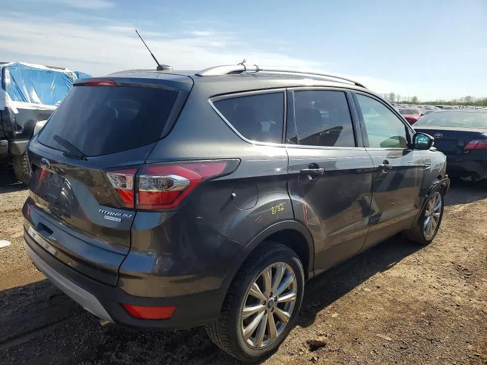 2017 FORD ESCAPE TITANIUM  