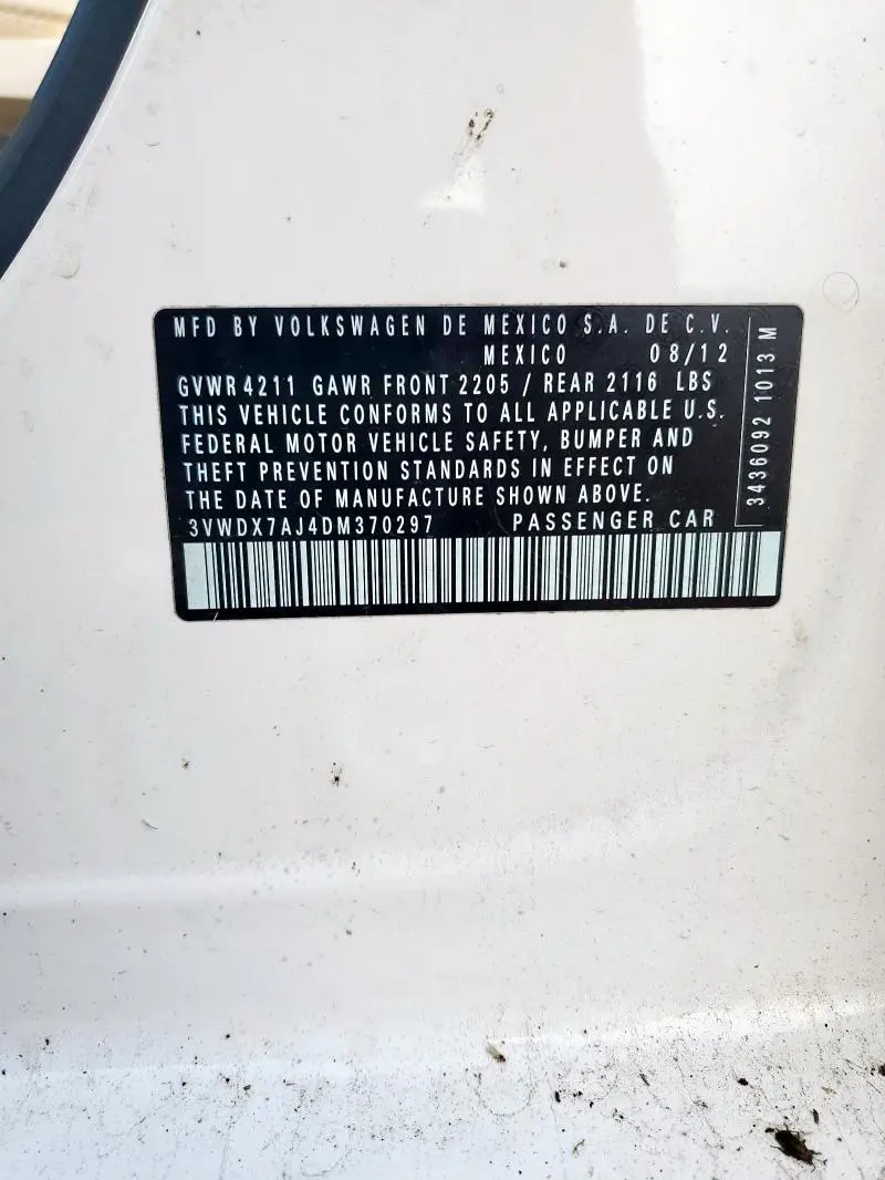 2013 VOLKSWAGEN JETTA SE  