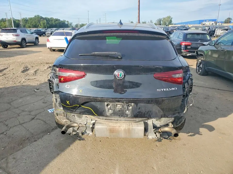2021 ALFA ROMEO STELVIO TI  