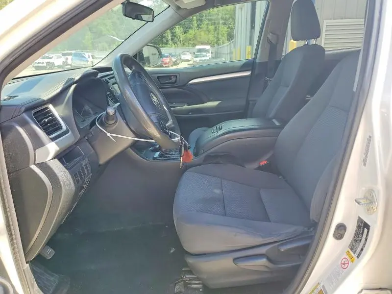 2014 TOYOTA HIGHLANDER LE  