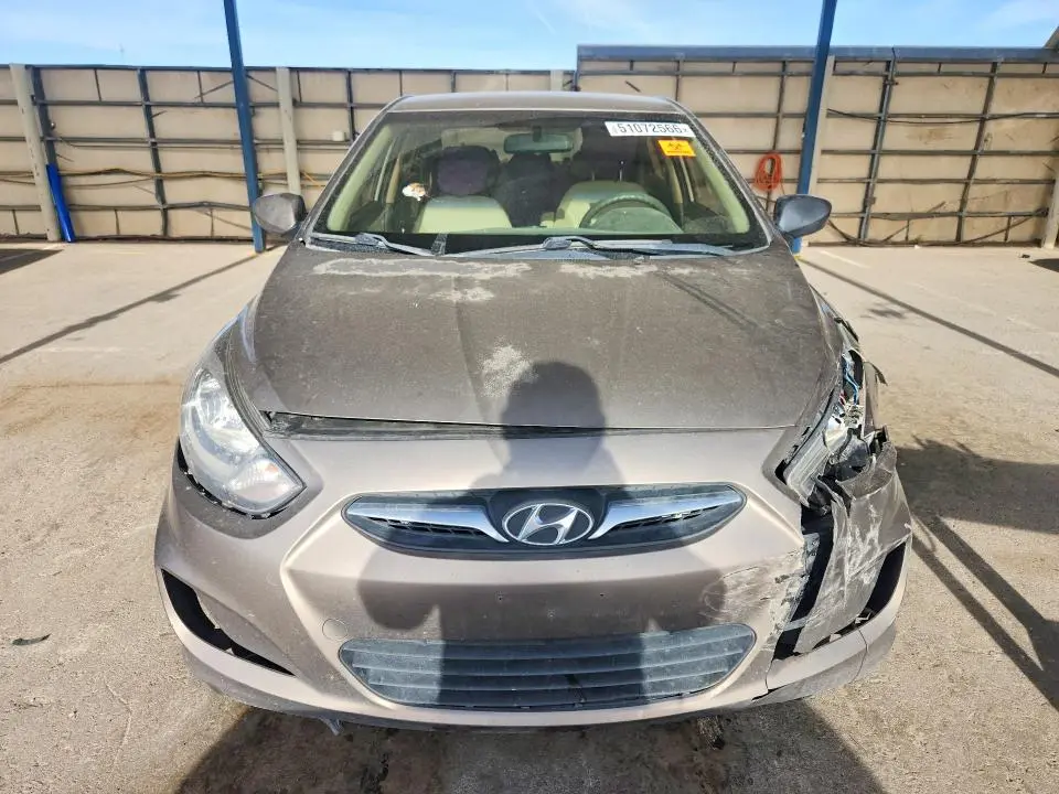 2012 HYUNDAI ACCENT GLS  