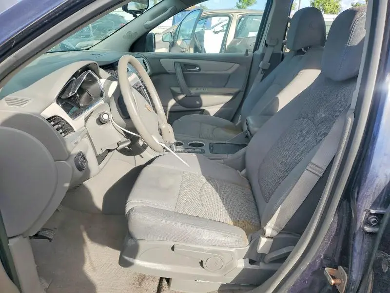 2015 CHEVROLET TRAVERSE LS  