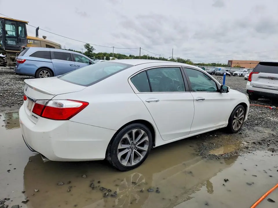 2015 HONDA ACCORD SPORT  