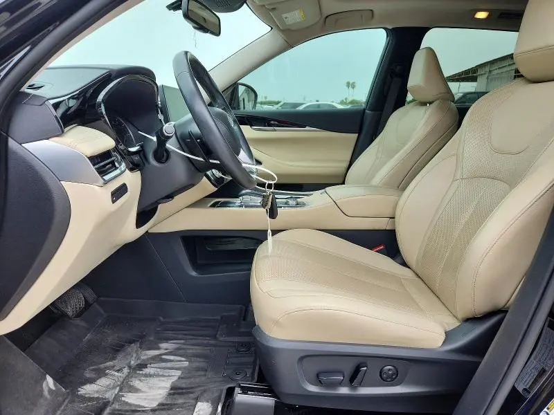 2022 INFINITI QX60 PURE  