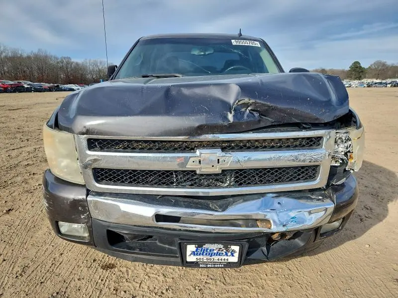 2011 CHEVROLET SILVERADO C1500 LT  