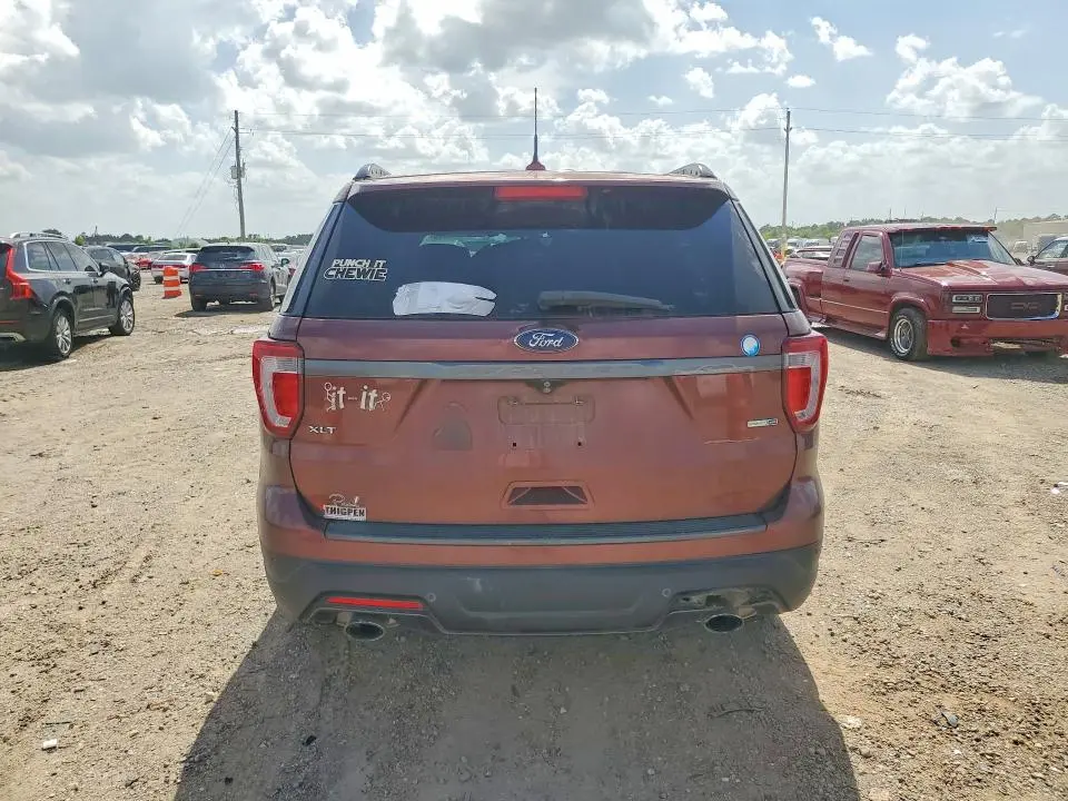 2018 FORD EXPLORER XLT  