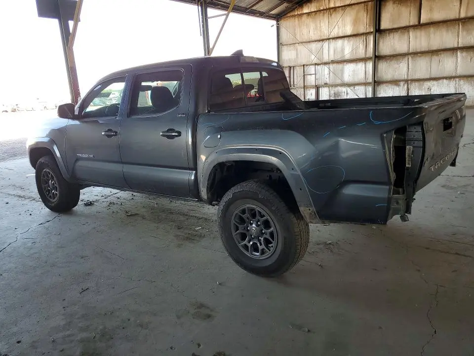 2017 TOYOTA TACOMA SR5 V6  