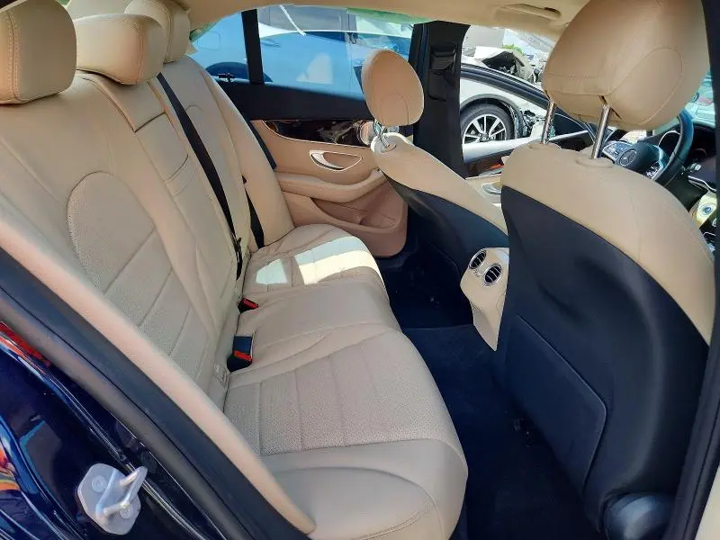 2021 MERCEDES-BENZ C 300  