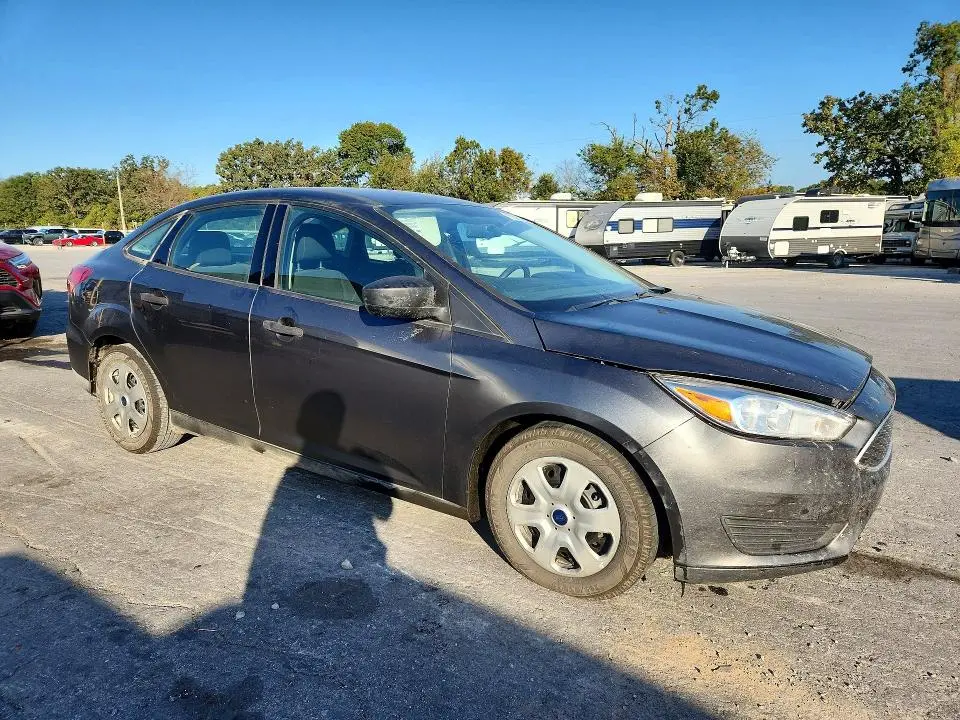 2017 FORD FOCUS S  