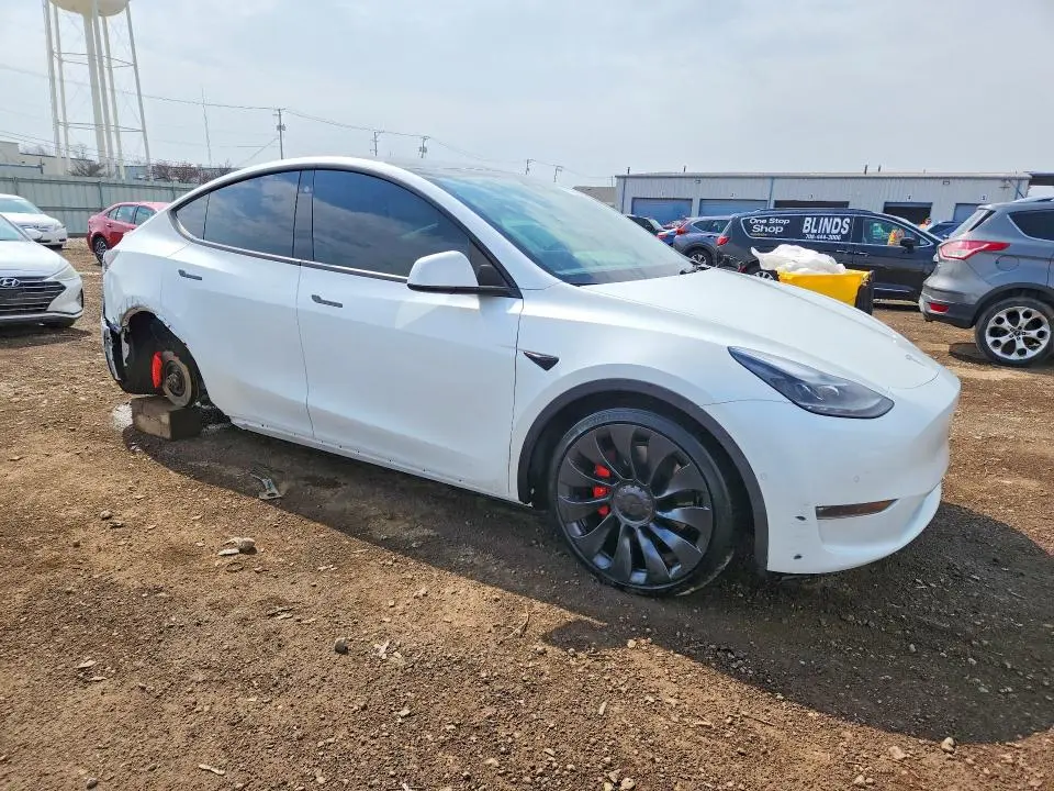 2022 TESLA MODEL Y   