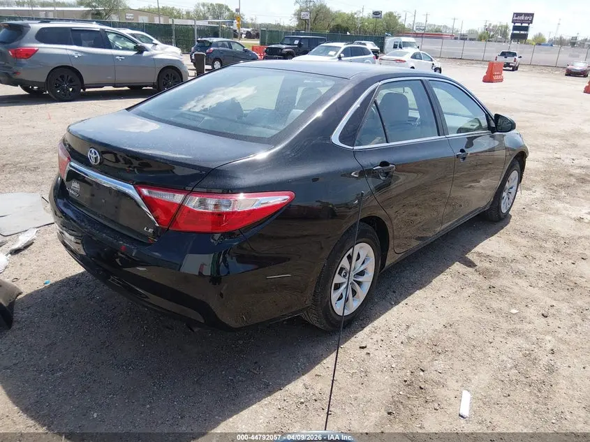 2017 TOYOTA CAMRY LE
