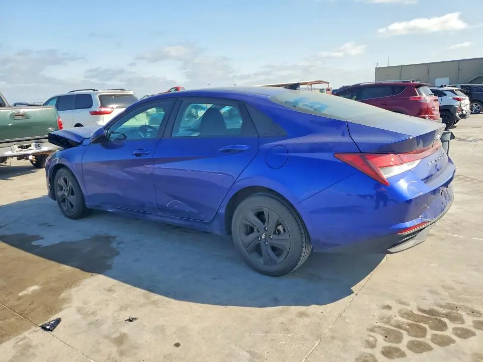 2021 HYUNDAI ELANTRA SEL  