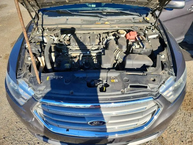 2013 FORD TAURUS SEL  