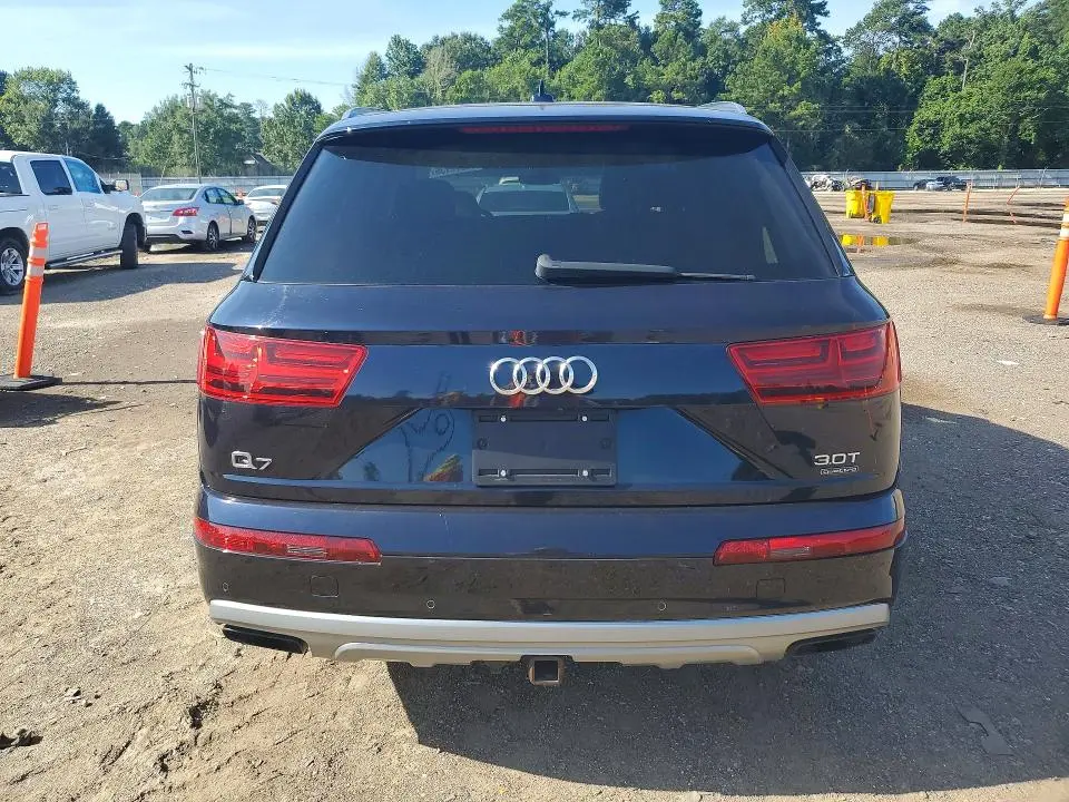 2017 AUDI Q7 PRESTIGE  