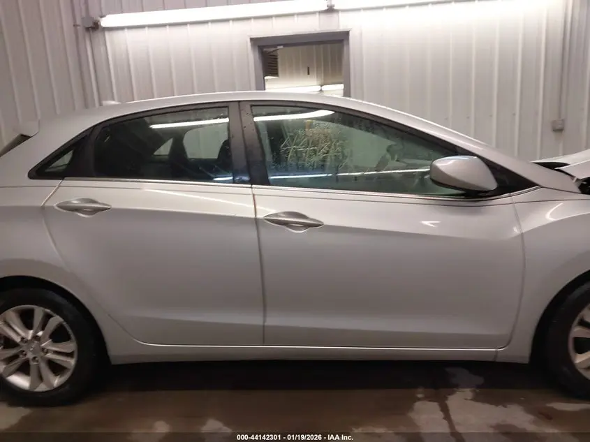 2013 HYUNDAI ELANTRA GT  