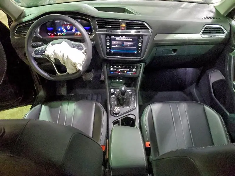 2024 VOLKSWAGEN TIGUAN SE  