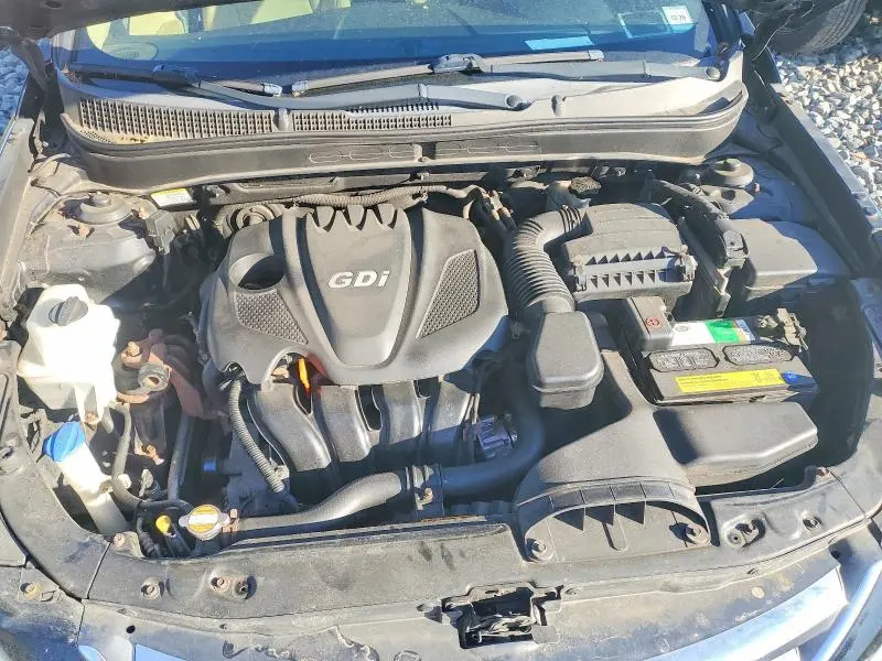 2011 HYUNDAI SONATA GLS  