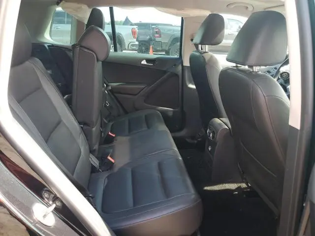 2015 VOLKSWAGEN TIGUAN S  