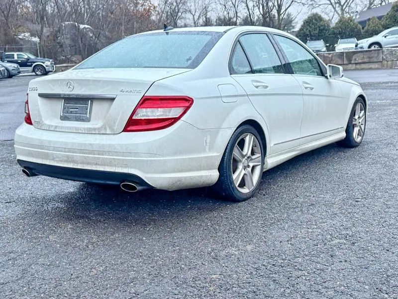 2011 MERCEDES-BENZ C 300 4MATIC  