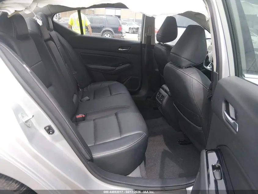 2022 NISSAN ALTIMA SL FWD