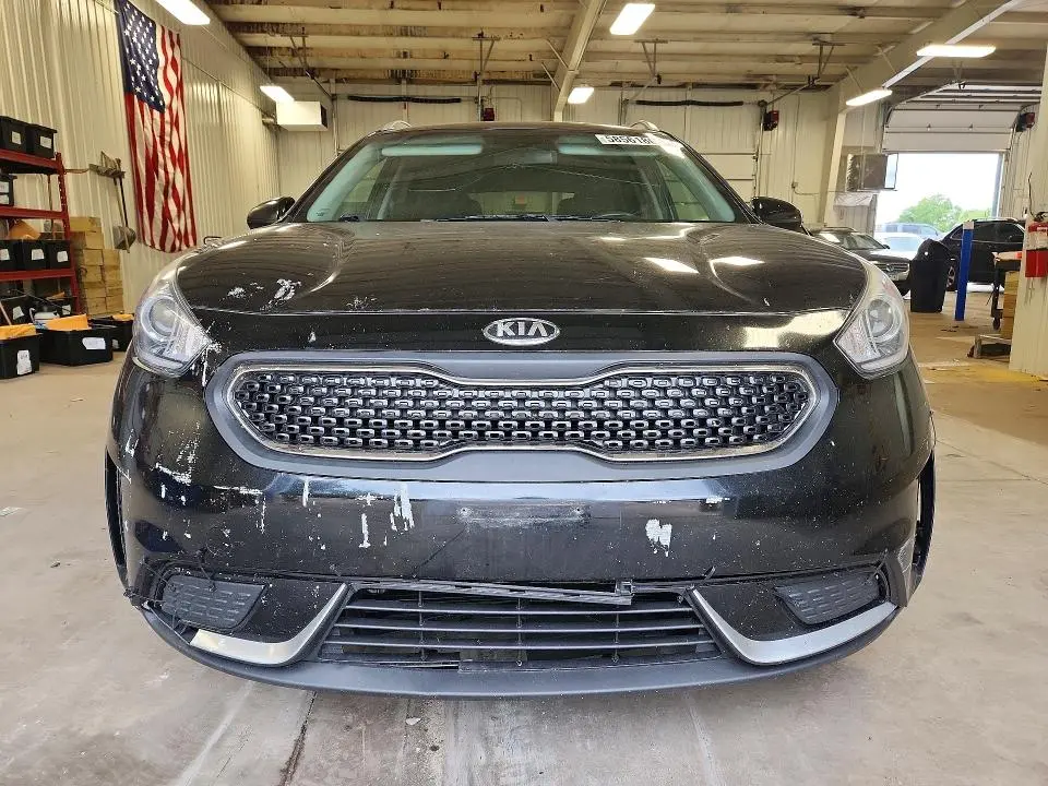 2017 KIA NIRO FE  