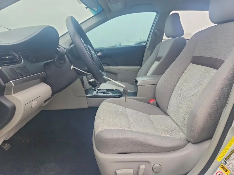 2014 TOYOTA CAMRY LE  