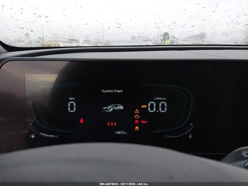 2025 KIA SPORTAGE X-LINE