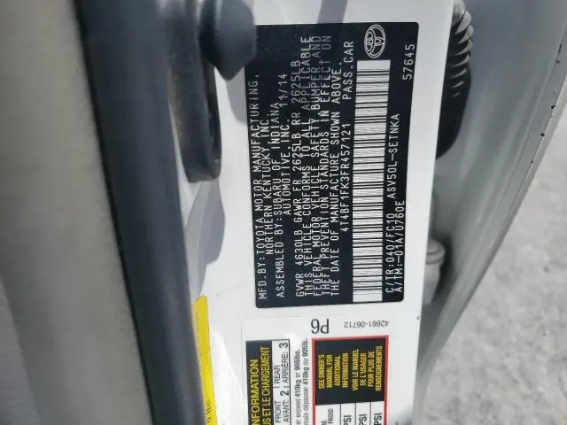 2015 TOYOTA CAMRY LE  