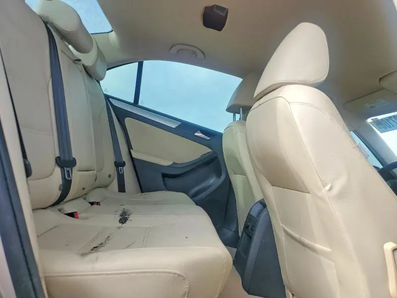 2014 VOLKSWAGEN JETTA HYBRID  