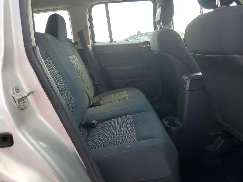 2010 JEEP PATRIOT SPORT  