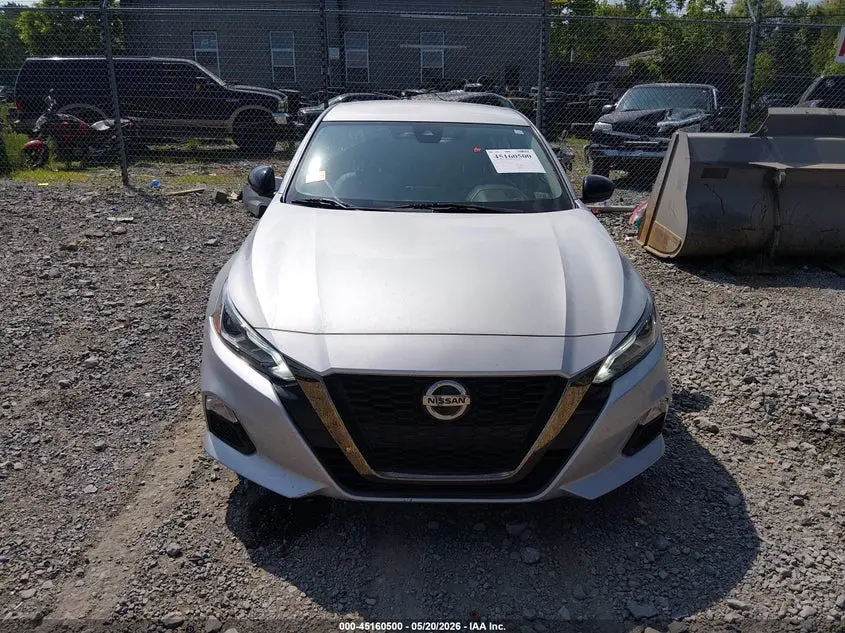 2022 NISSAN ALTIMA SR FWD