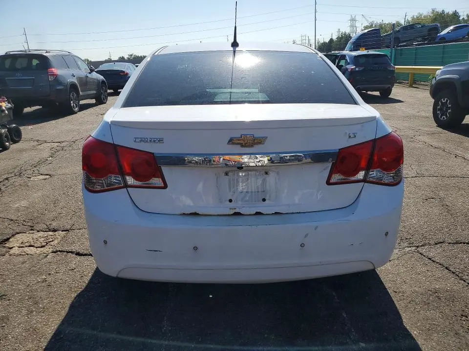 2014 CHEVROLET CRUZE LT  