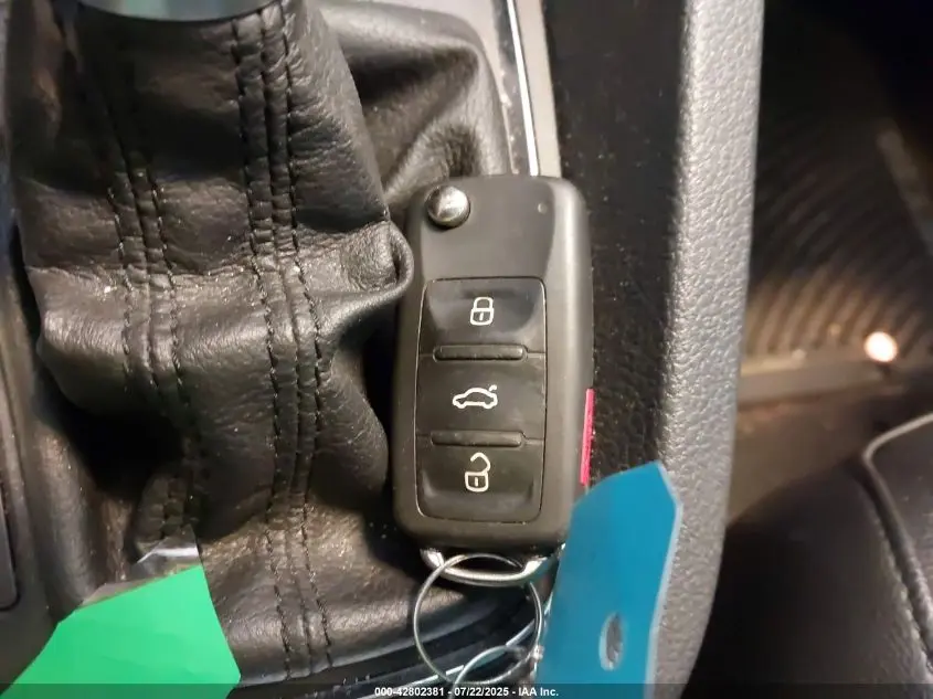 2016 VOLKSWAGEN JETTA 1.4T SE