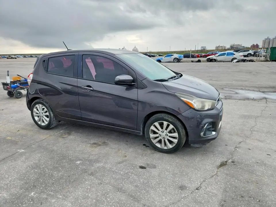 2016 CHEVROLET SPARK 1LT  