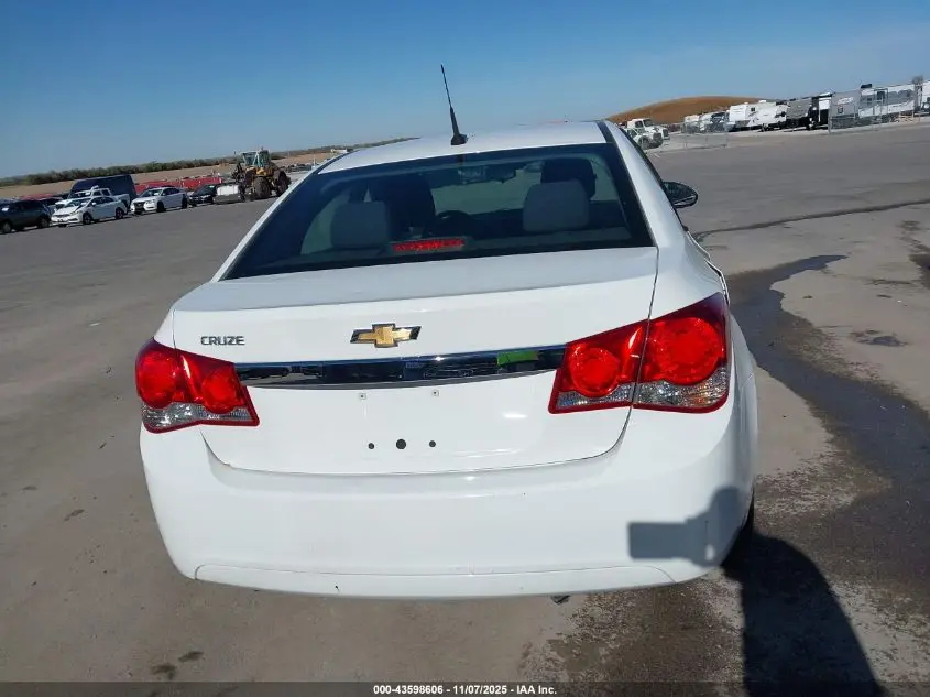 2013 CHEVROLET CRUZE LS AUTO